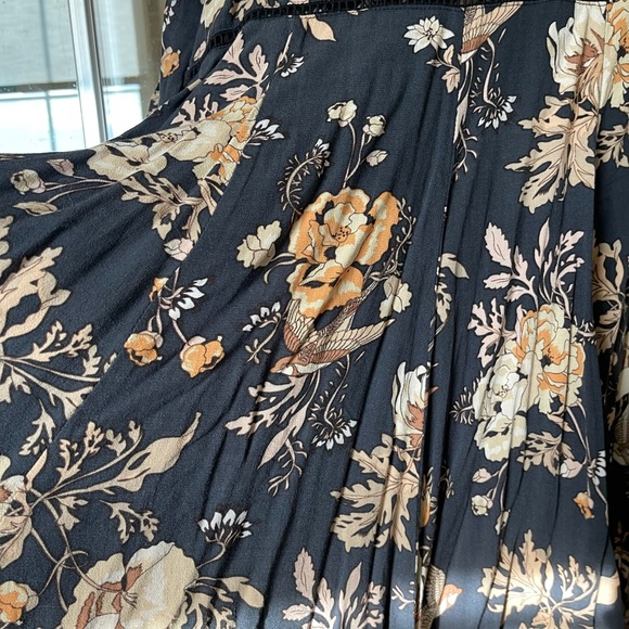 Spell Rosa Mini Dress - Picture 4 of 6